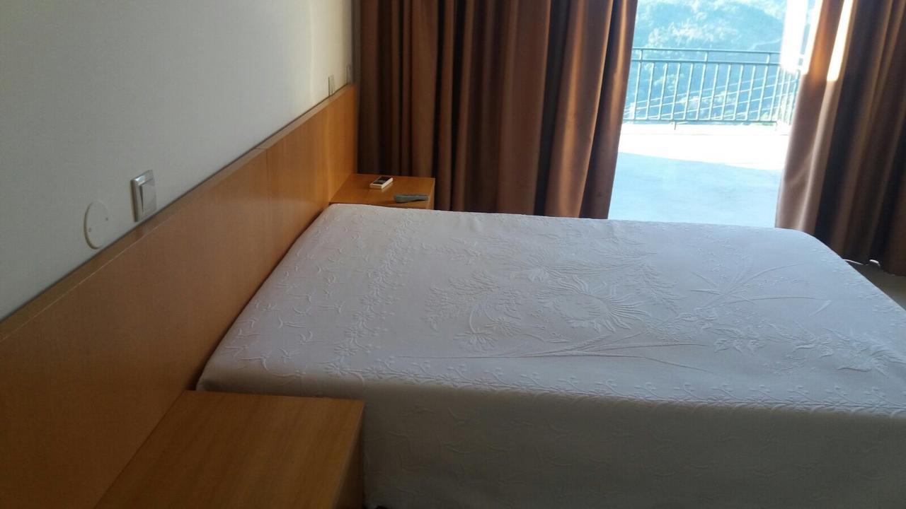 Alamela Refugio Do Geres B&B 외부 사진